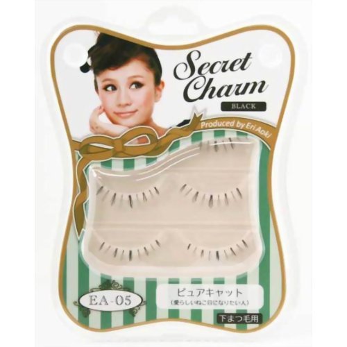 日式妆容的秘密武器：假睫毛风尚